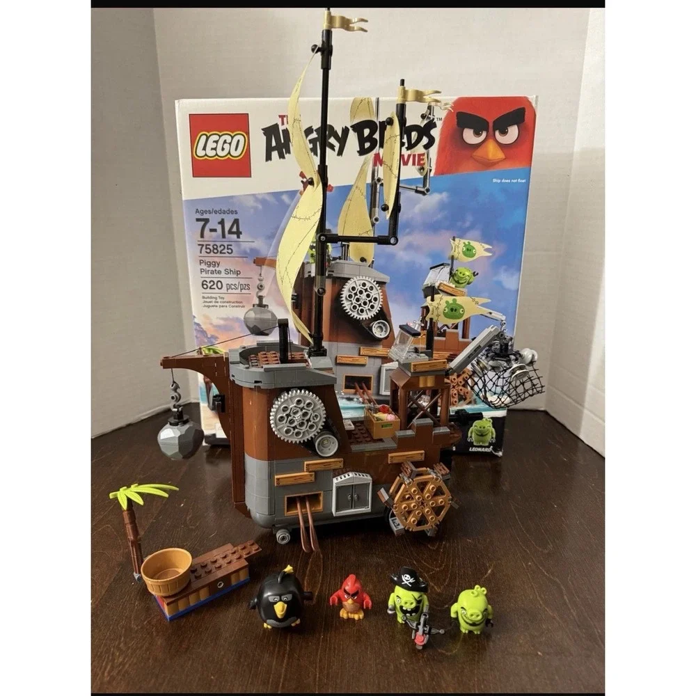 LEGO The Angry Birds Movie 75825 Piggy Pirate Ship 100% Complete w/Box No Manual